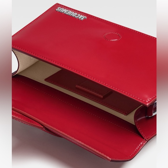 LE CHOUCHOU “ Le Grand Bambino”
Crossbody flap bag. - Picture 6 of 7